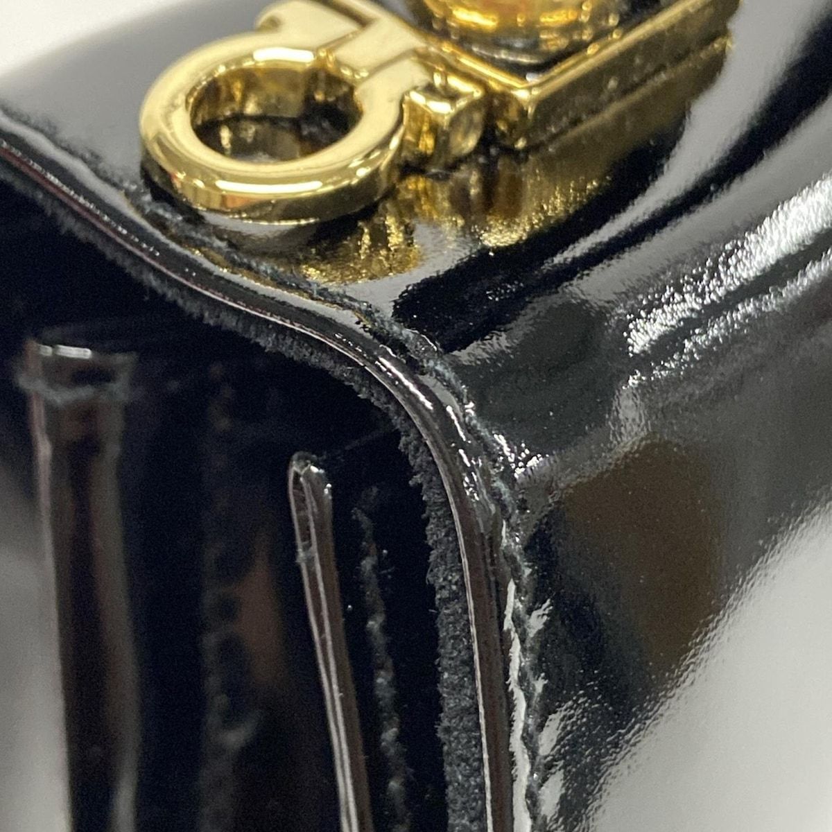 サルバトーレフェラガモ ハンドバッグ