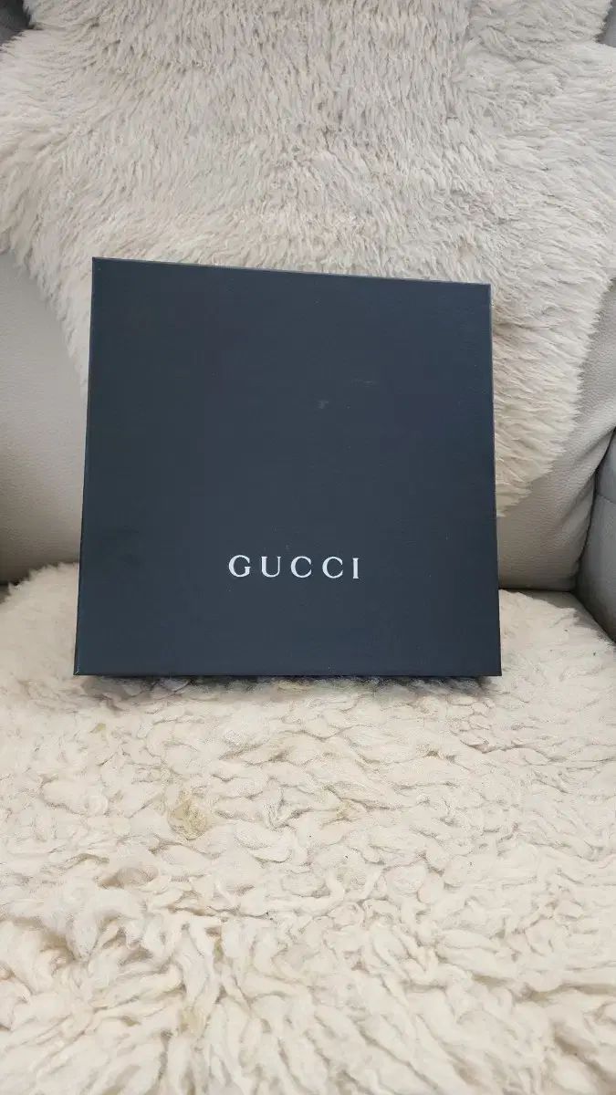 GUCCI シルク スカーフ イタリア THE MALL グッチ店