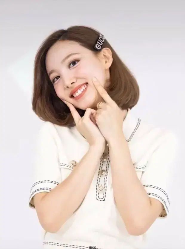 マージュ ナヨン NAYEON スティッチ セットアップ ツーピース ニット ミニスカート 正規品