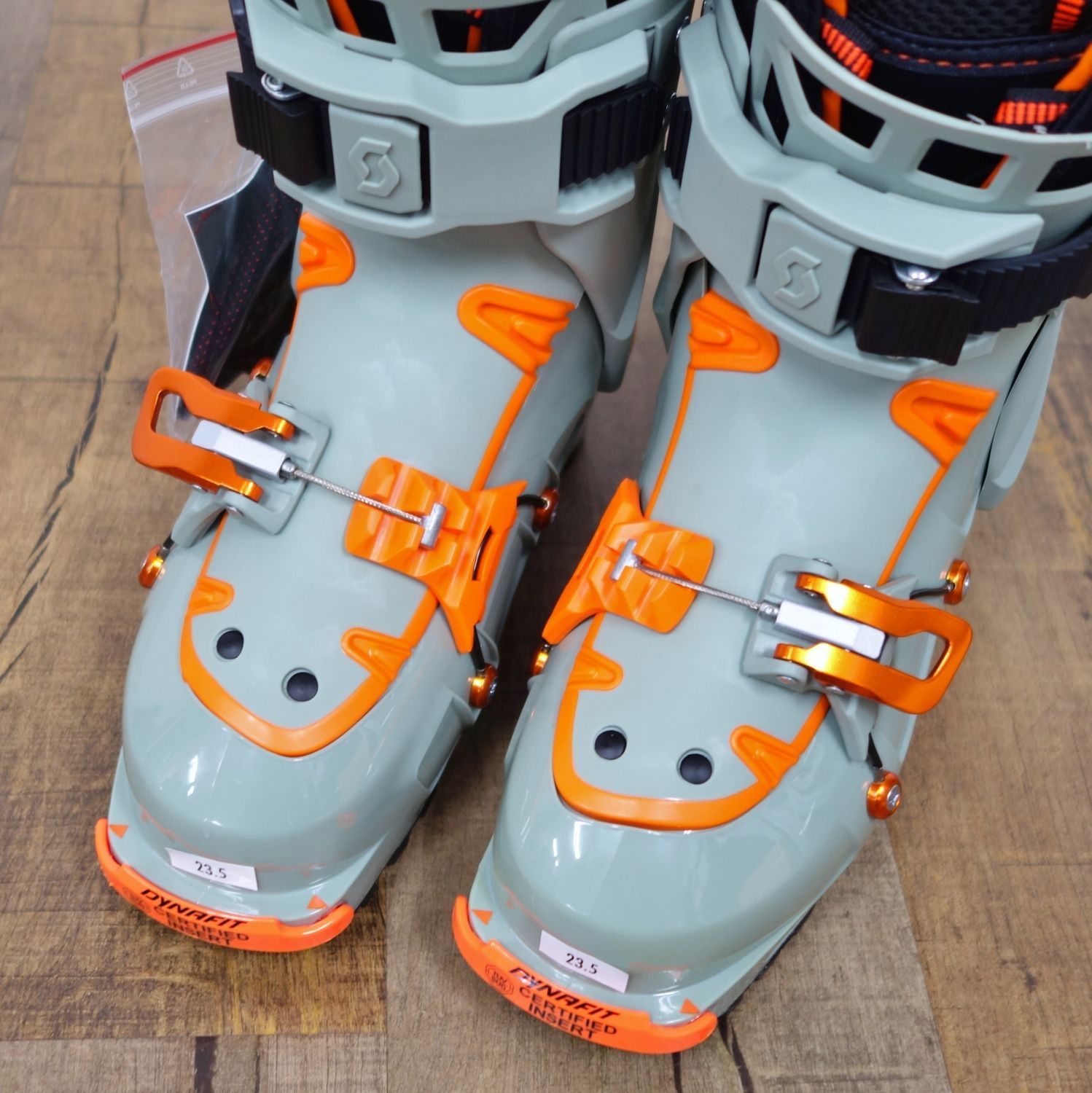 軽量BCスキーブーツ・スコットオービット25cm未使用 未使用 スコット SCOTT ORBIT オービット テック スキーブーツ 山