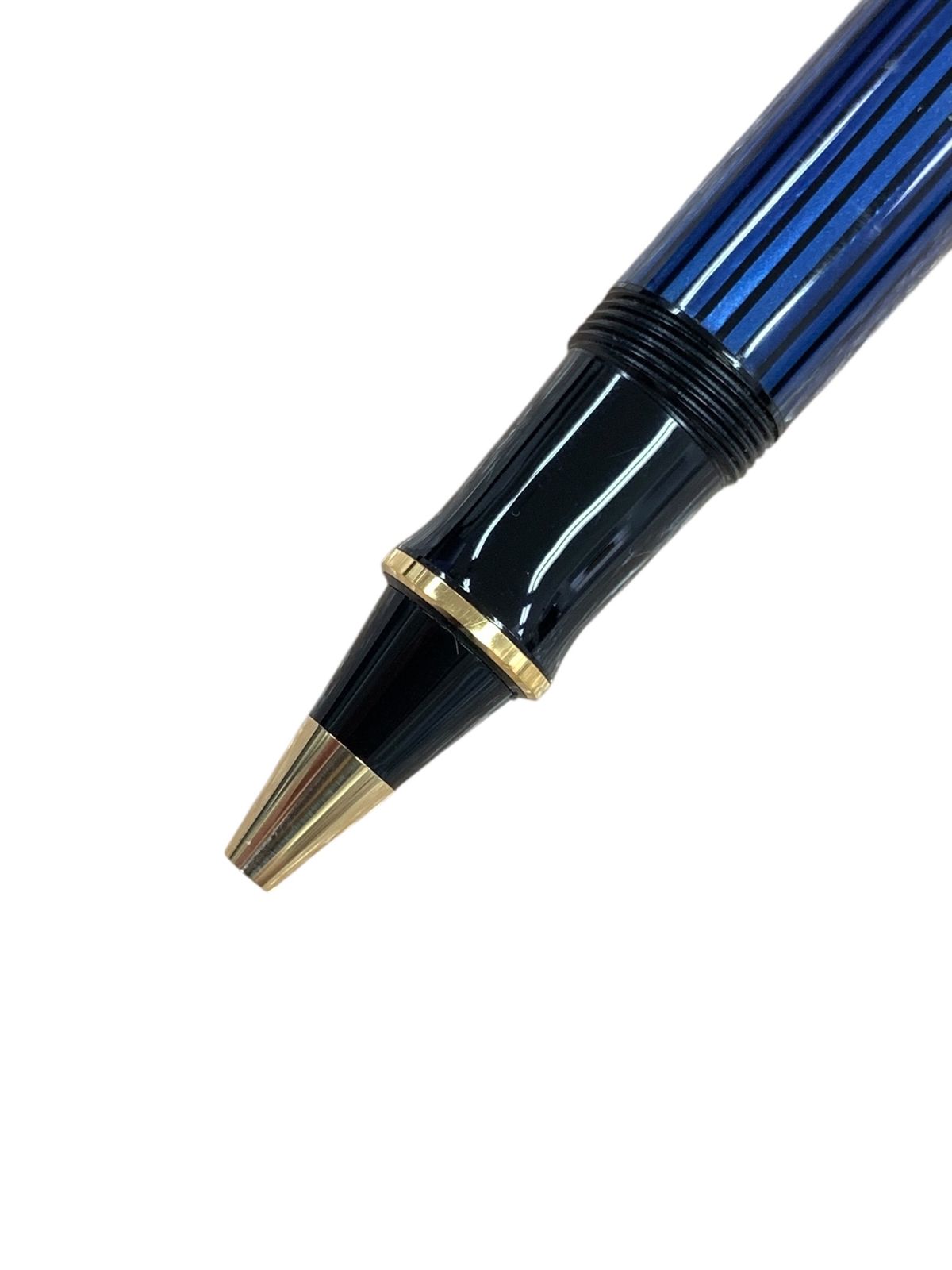 R600 ローラーボールペン