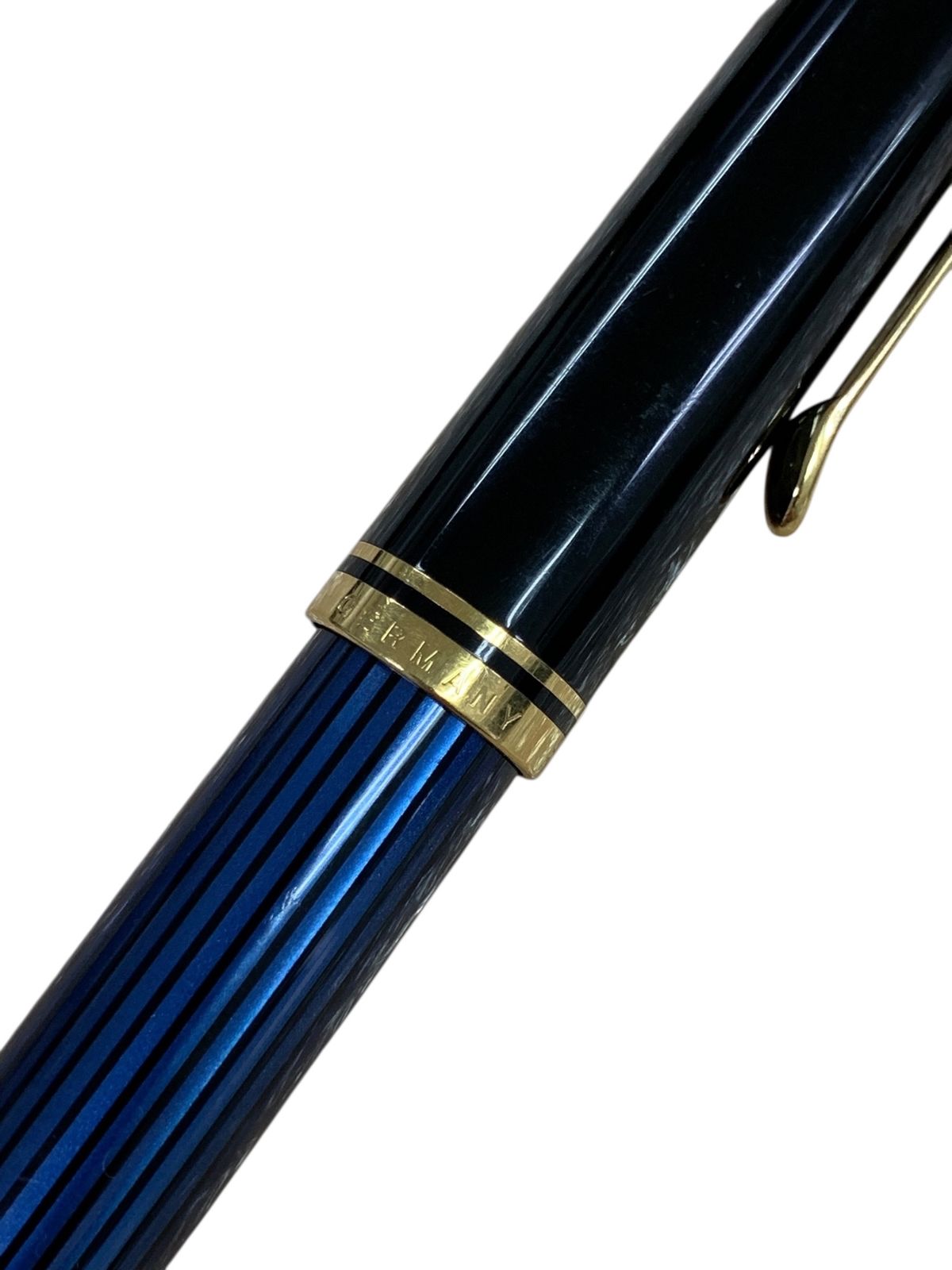 スーベレーン R600