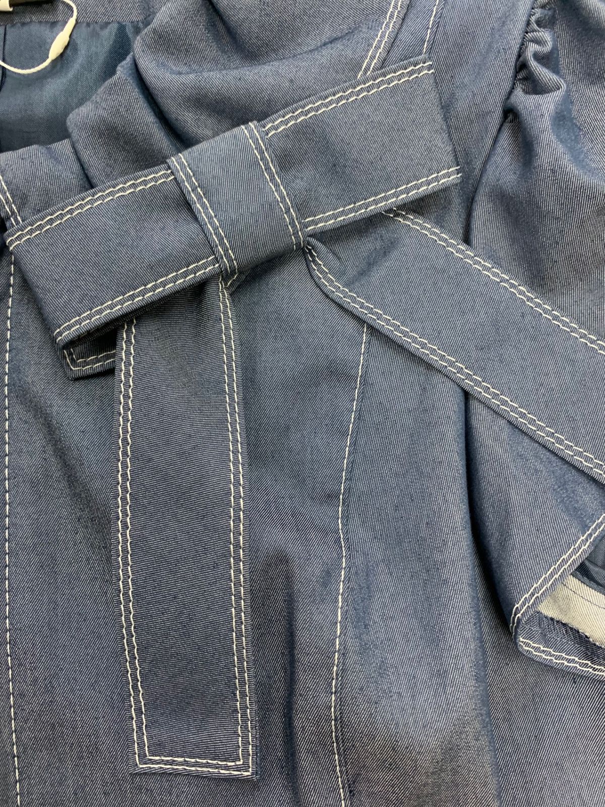 ネイビー 衿フリル