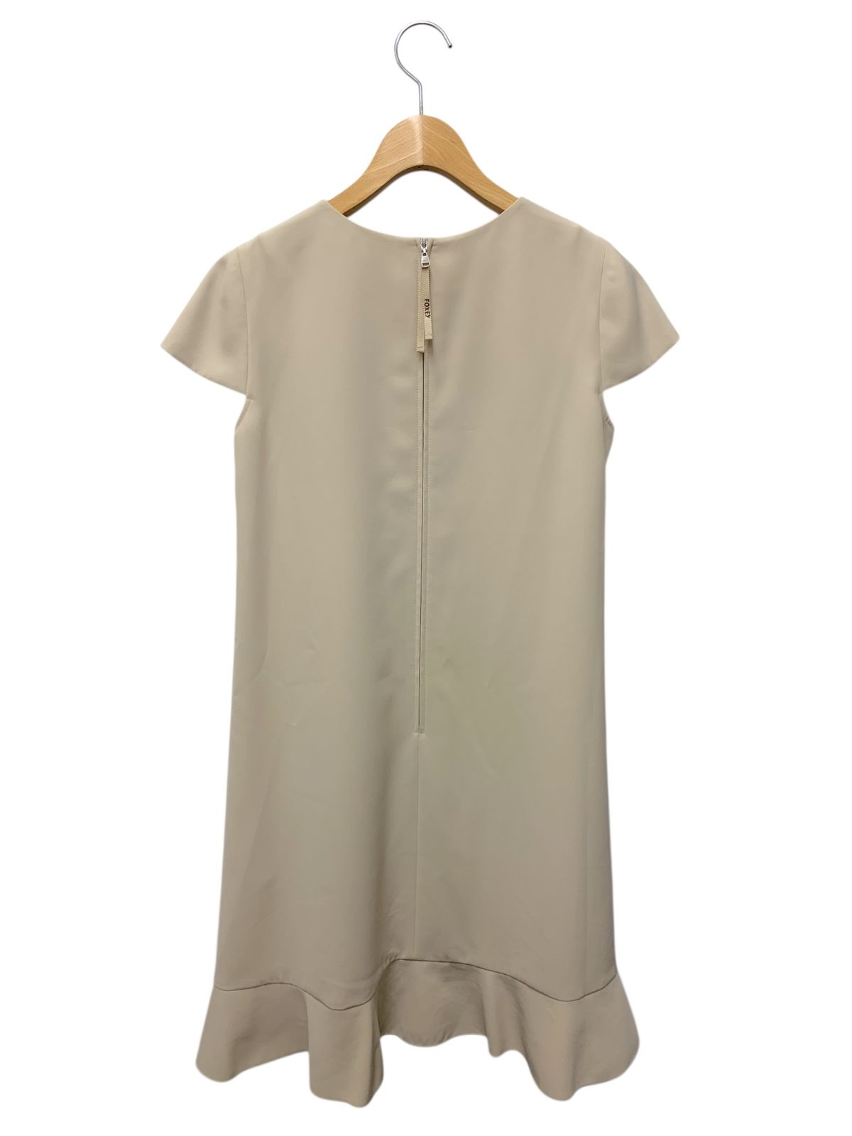 フォクシーニューヨーク 37332 ワンピース 38 ベージュ フ ー