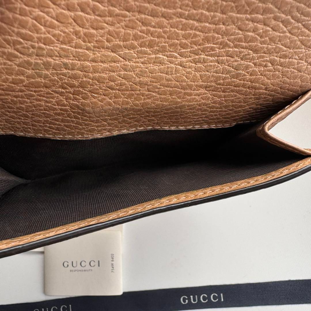 極上美品】 88 GUCCI グッチ インターロッキング 2つ折り 財布 - メルカリ