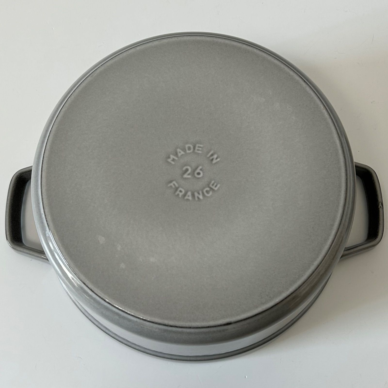 ストウブ 26cm