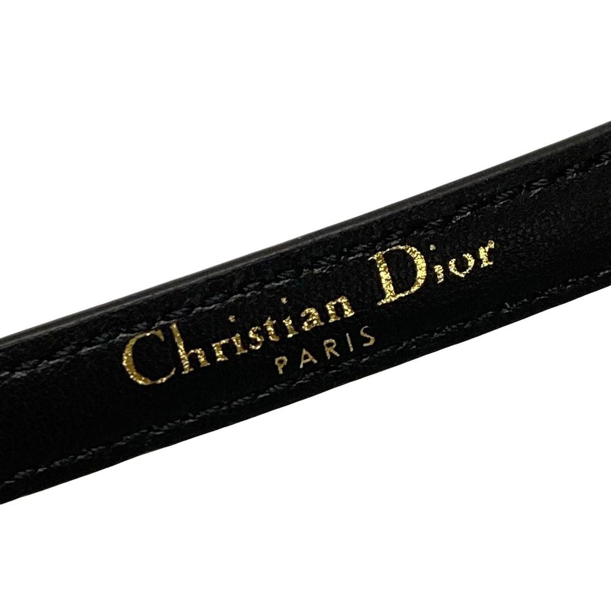 70 レッド×黒×ゴールド