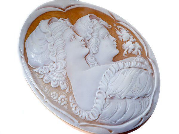 超大型　シェル　カメオ　ルース　アクセサリー　ジュエリー　作者不明　刻印有 ハナ様専用 シェルカメオルース 裏にサインあり 不明 女性の横顔