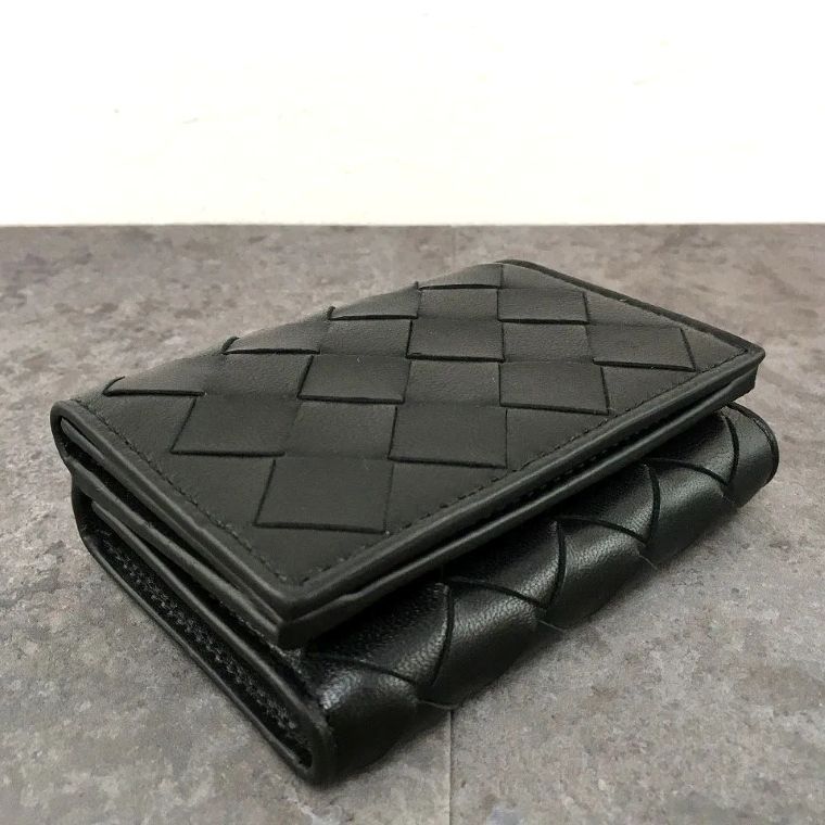 三つ折り財布 マキシイントレ