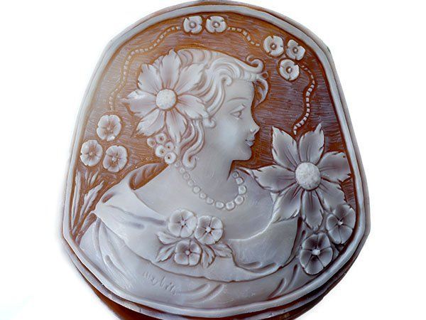 ジュエリー極】作家品 サイン刻印有 大きな花髪飾りの貴婦人 シェル