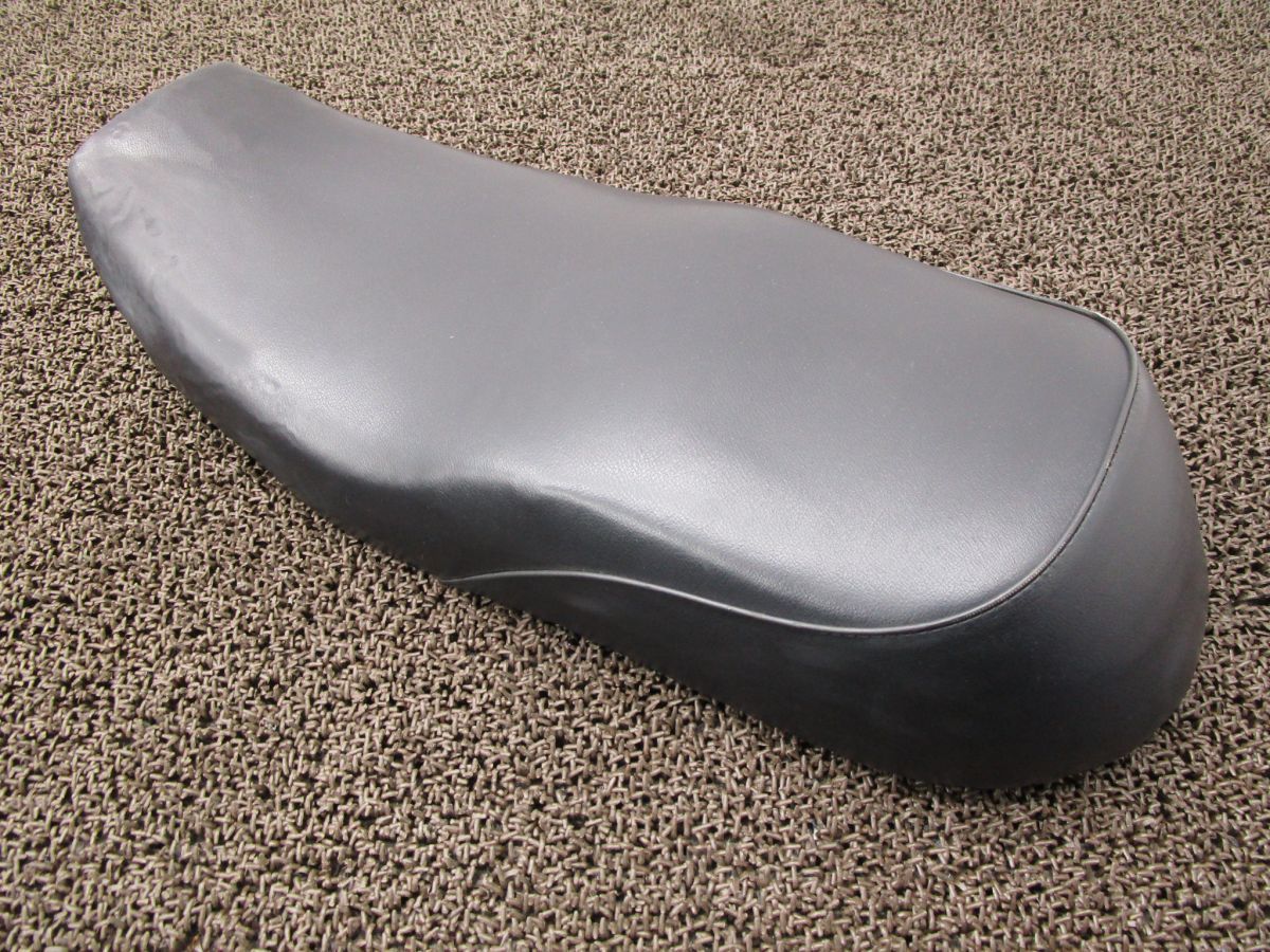 GB 250クラブマン 社外 シート A 7662 MC 10 カスタム素材に ホンダ E CLUBMAN キャブ車 動画有