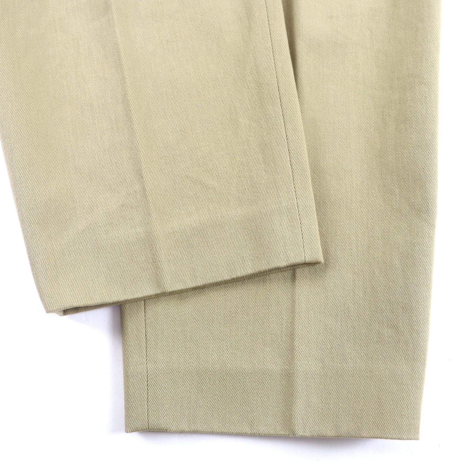 パンツ ベージュ