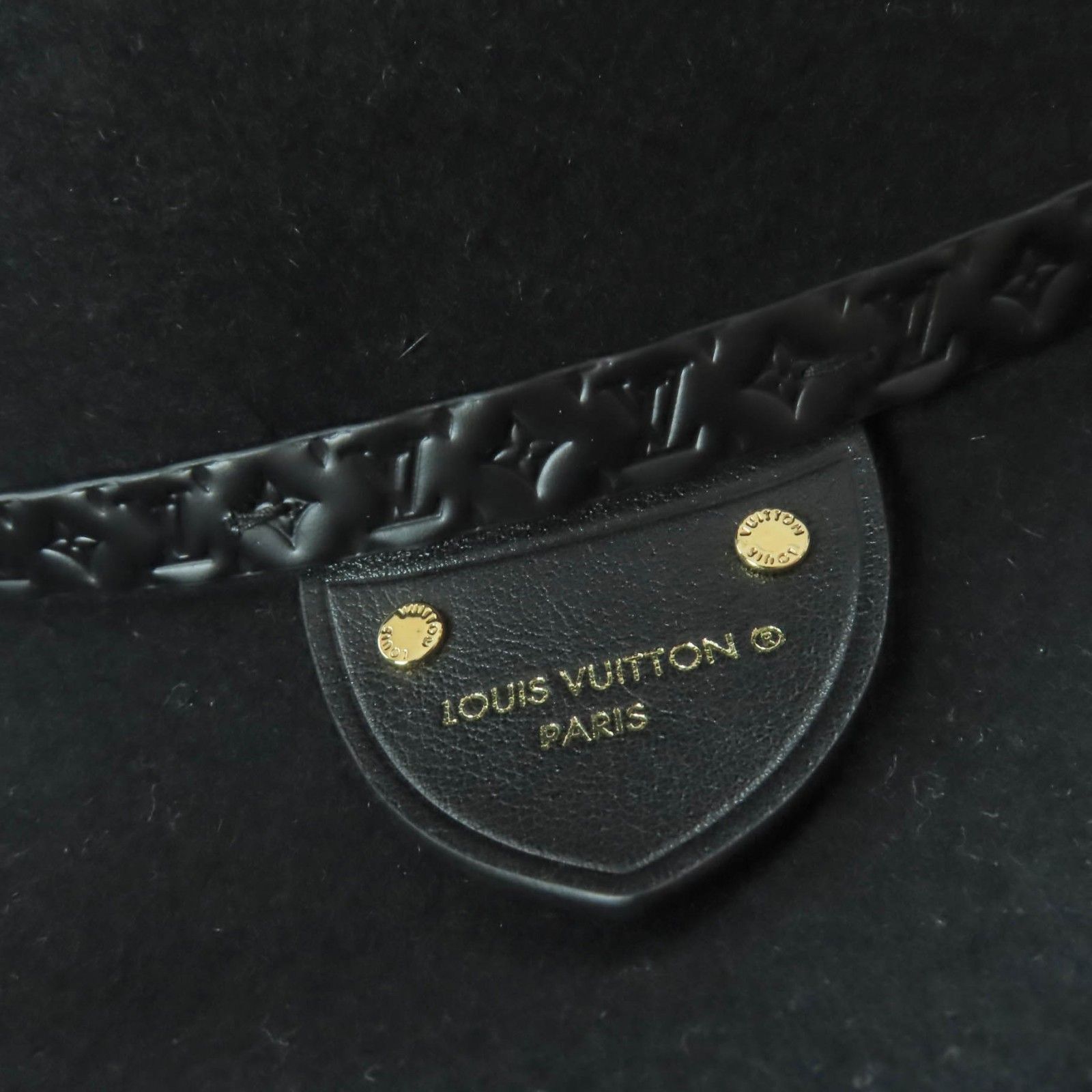 VUITTON