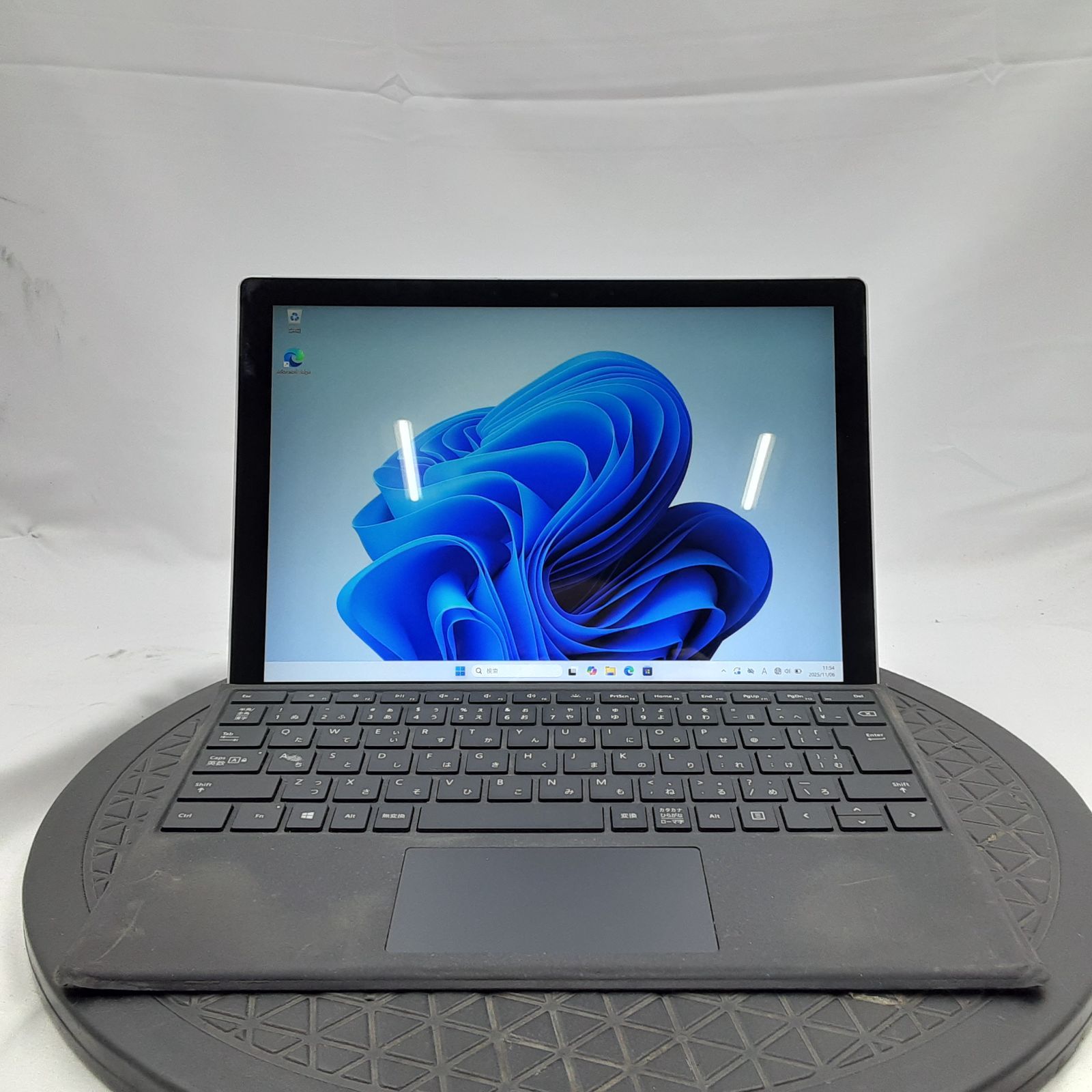 液晶ムラあり Microsoft Surface Pro 7 Core i5 1035G4 8GB SSD 256GB NVMe 12.3インチ Windows 11 Pro タブレット RM603