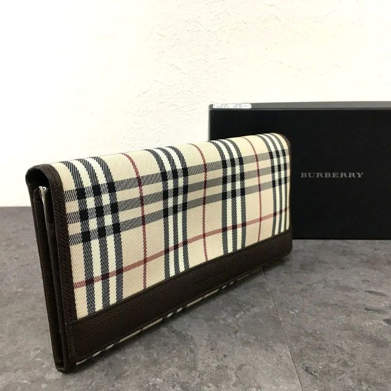 み BURBERRY 長財布 ノバチェック がま口 二つ折り財布 522