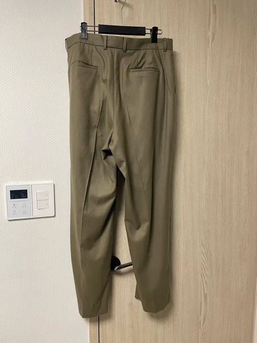 BROWNYARD ブラウンヤード カーキ ウール スラックス 3サイズ