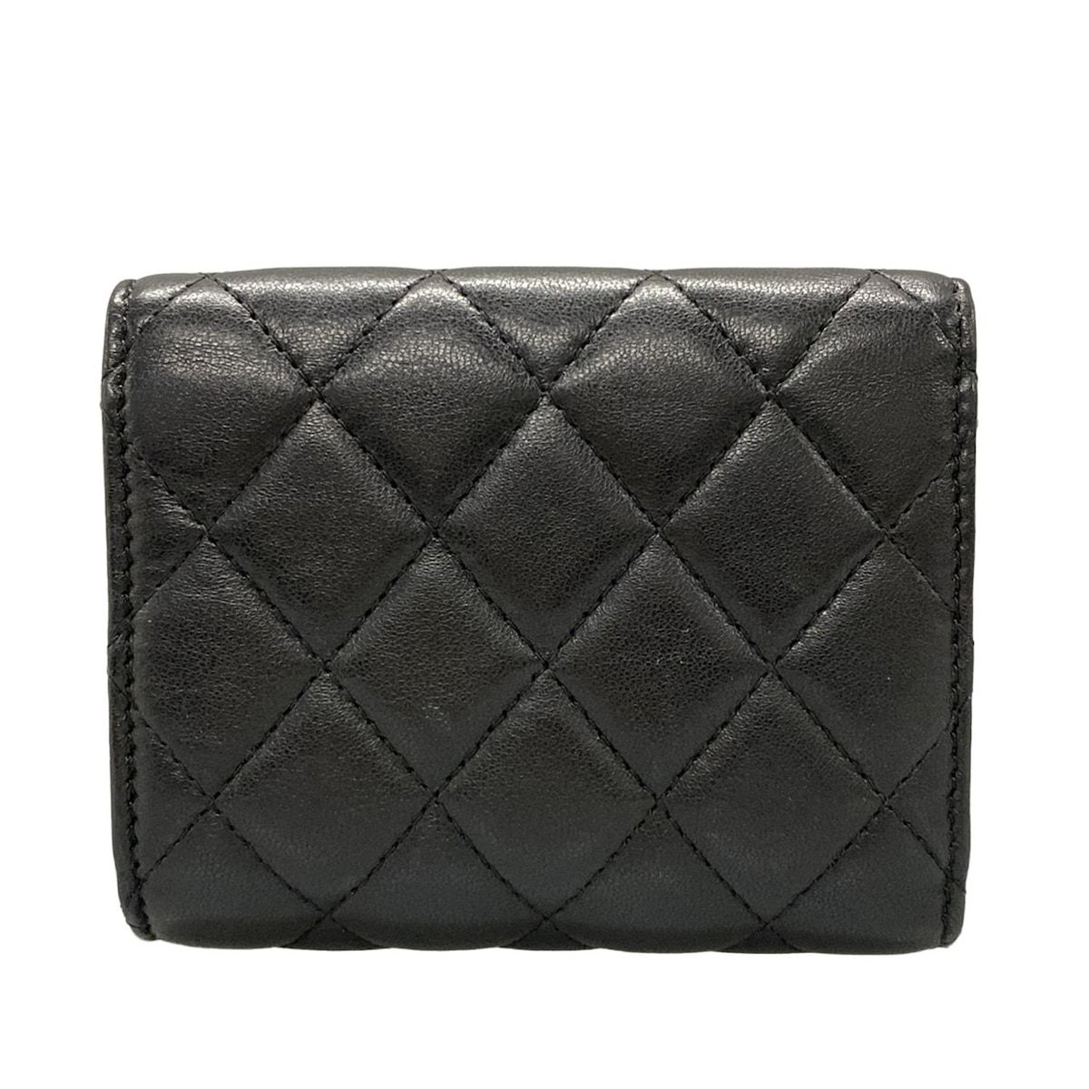 CHANEL シャネル 3つ折り財布 マトラッセ 黒 シルバー金具 L字ファスナー ラムスキン