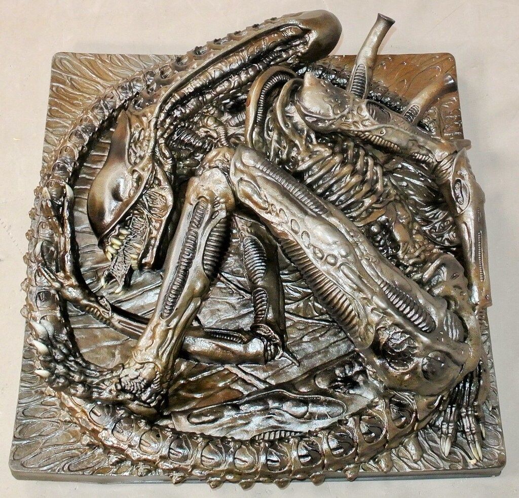 Dr.Doom ドクター・ドゥーム 胸像貯金箱 Dr.Doom”（ドクター・ドゥーム）