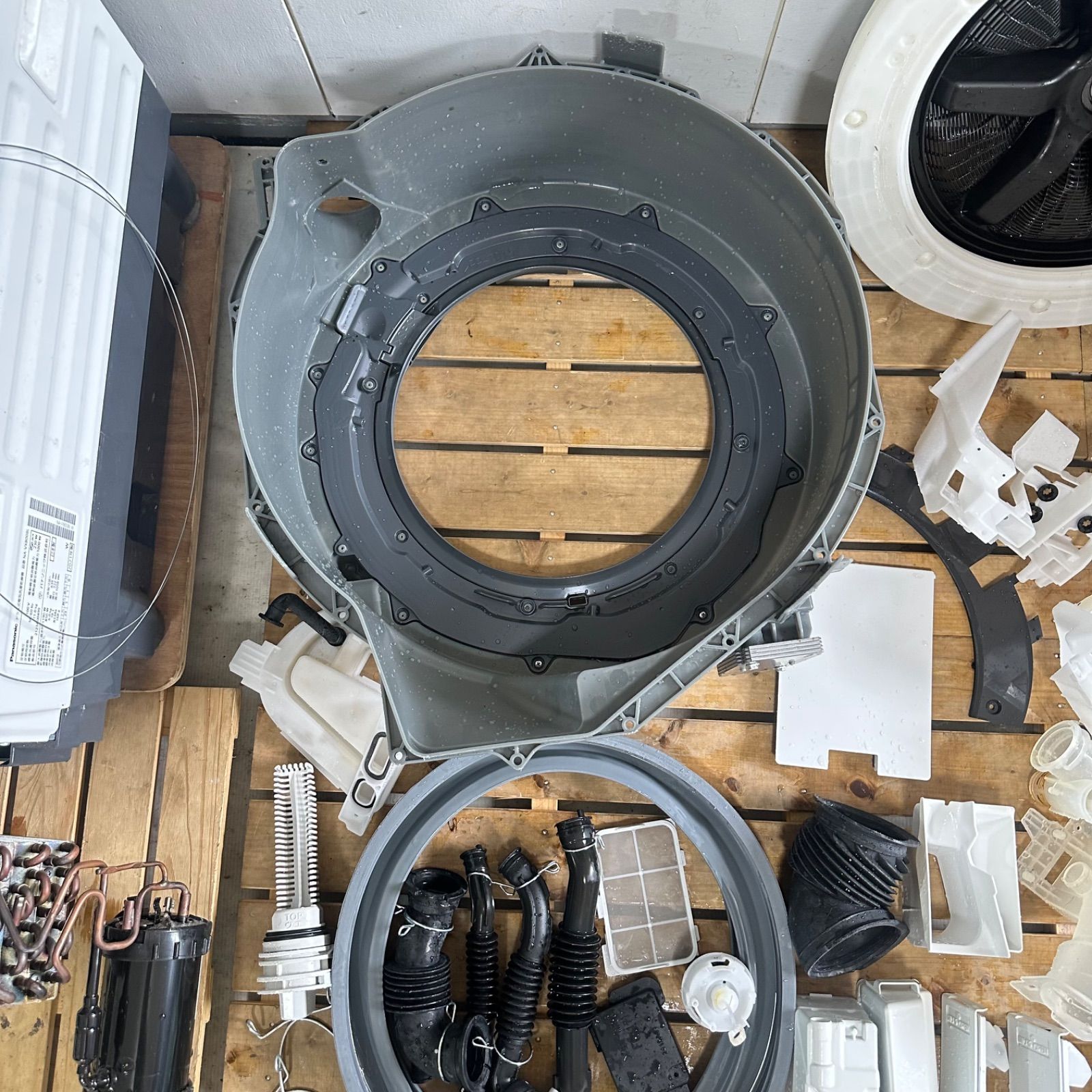 Panasonic NA-VX700BL ドラム式洗濯機　ヒートポンプ 分解洗浄 Panasonic NA-VX700BL ドラム式洗濯機 ヒートポンプ 分解洗浄