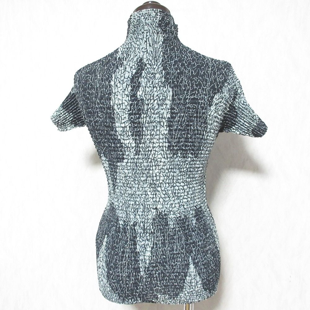 ISSEY MIYAKE イッセイミヤケ 横プリーツ ハイネックカットソー IM92-FJ622 サイズM ブラック サックス レディース 古着