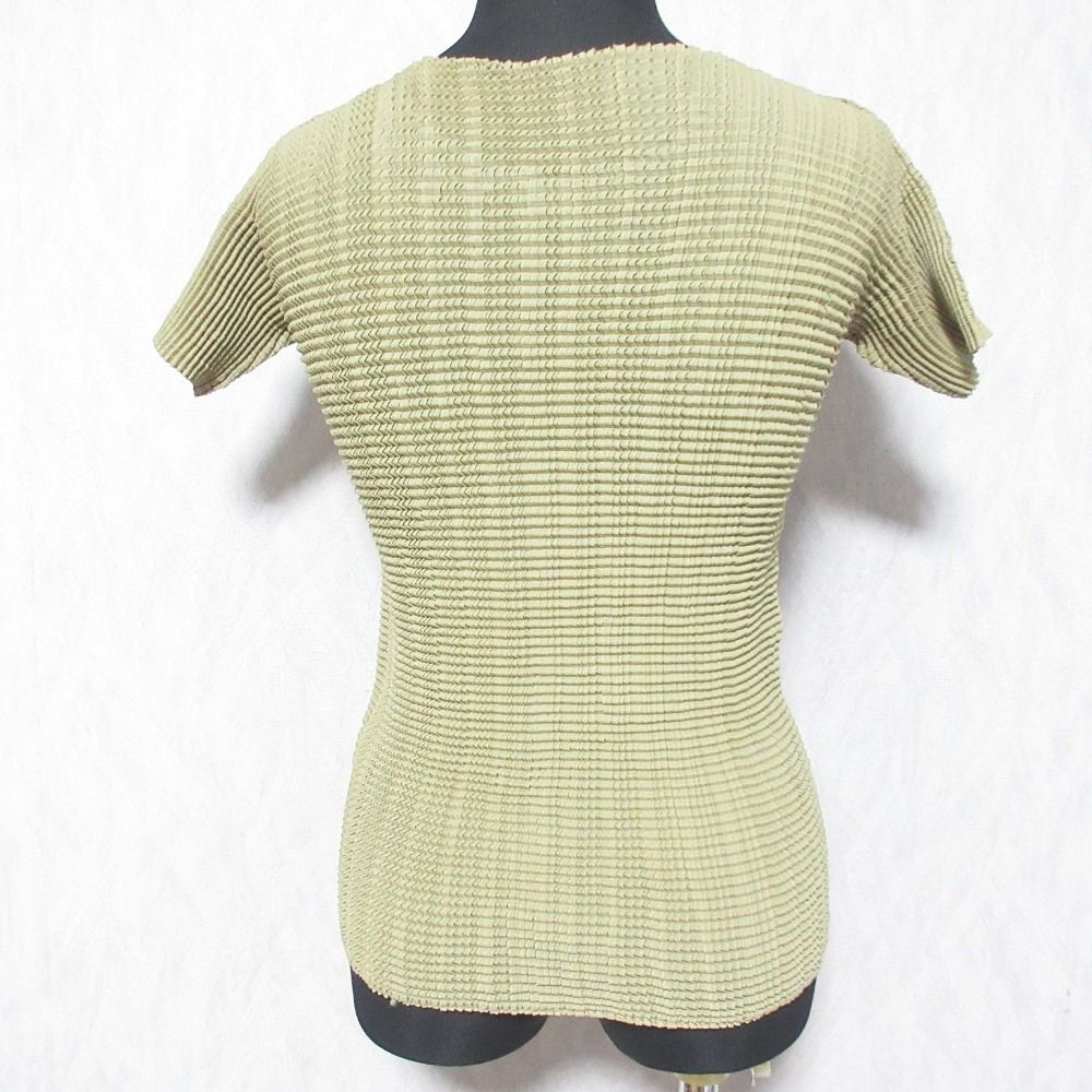 ISSEY MIYAKE PLEATS イッセイミヤケ プリーツ スクエアプリーツTシャツ カットソー IM94FT123 M カーキ レディース 古着
