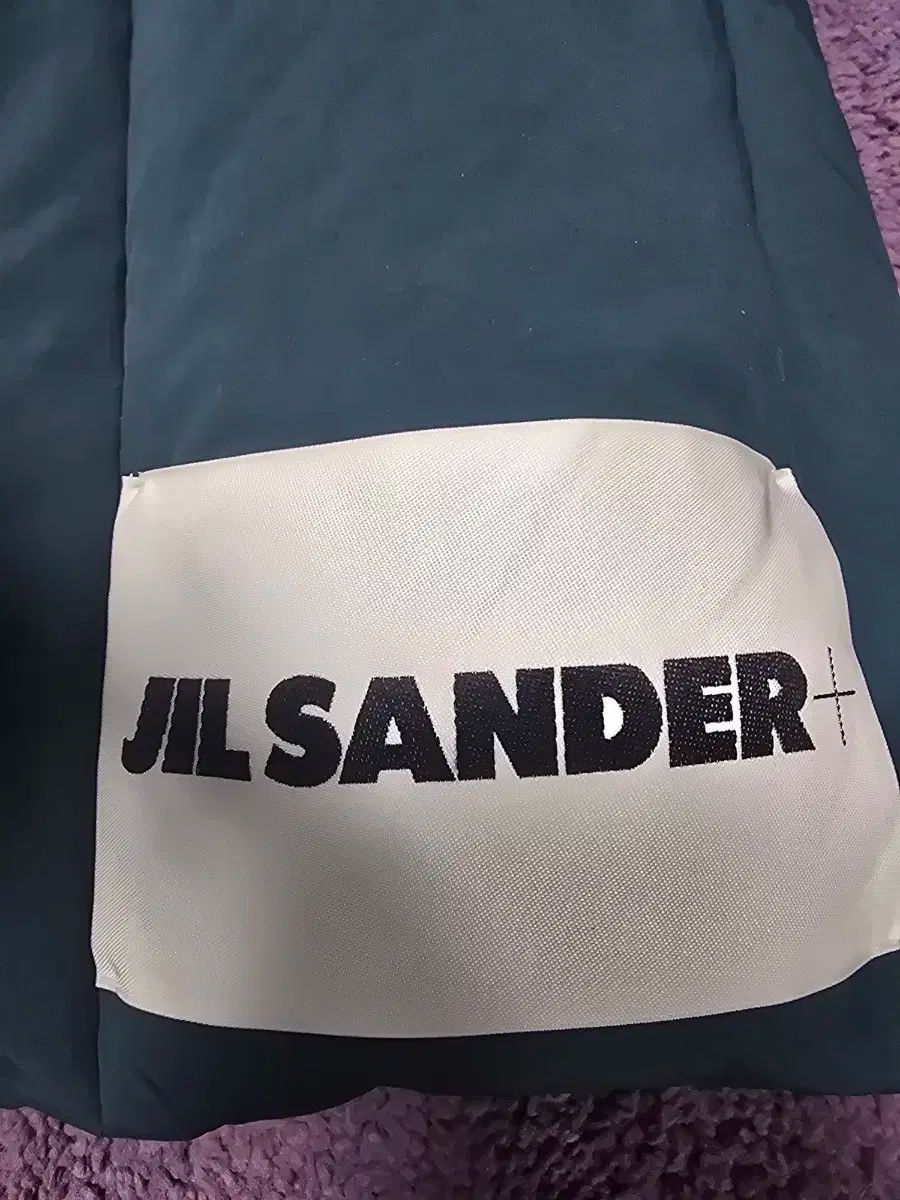 ジルサンダー ダウンマフラー