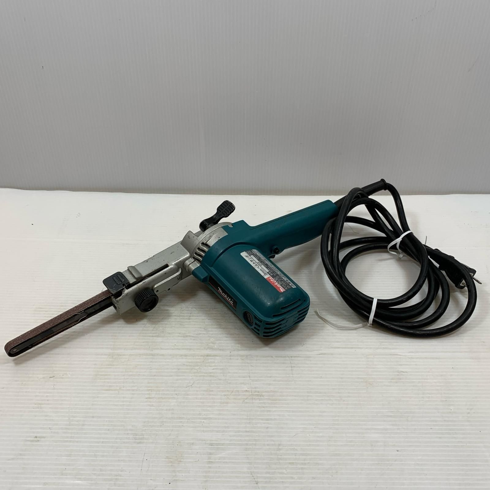 κκMAKITA マキタ 研磨工具 ベルトサンダ MAKITA コード式 100v 9318 9032 グリーン