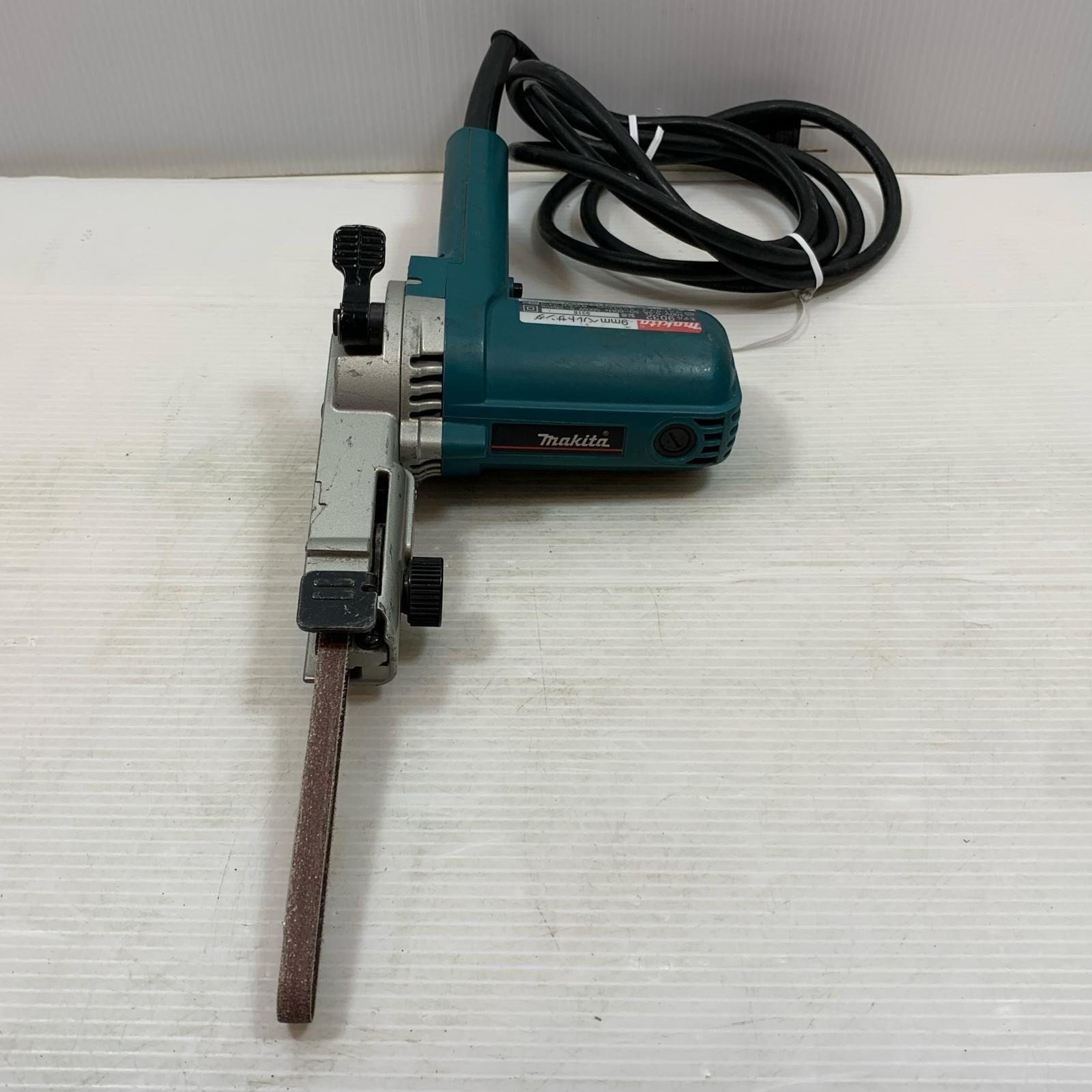 κκMAKITA マキタ 研磨工具 ベルトサンダ MAKITA コード式 100v 9318 9032 グリーン