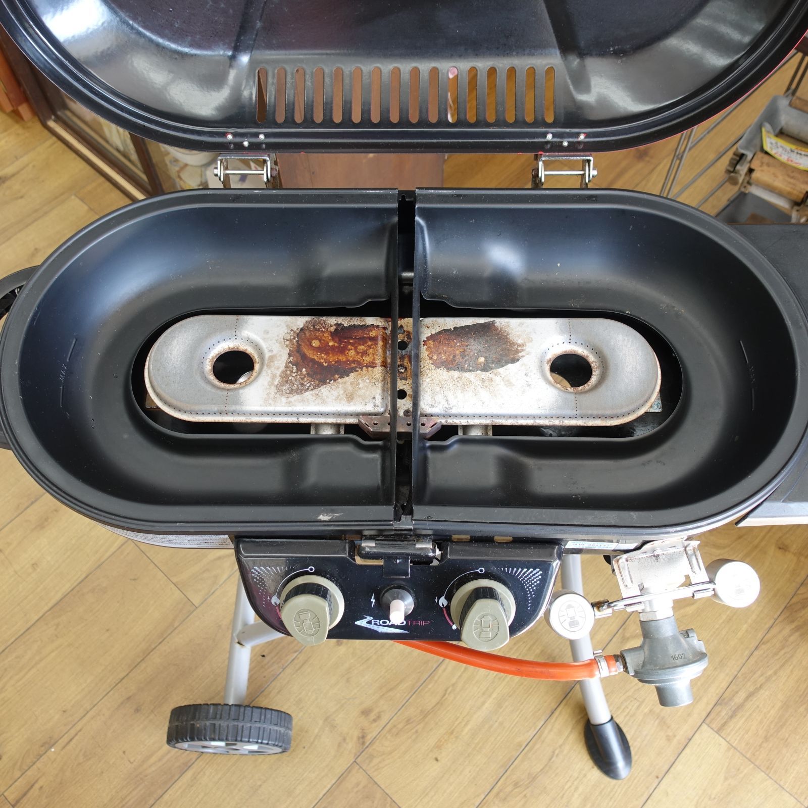 Coleman ロードトリップグリル エクスカーション　x-cursion Coleman ロードトリップ グリル X-CURSION RoadTrip® X-Cursion 2