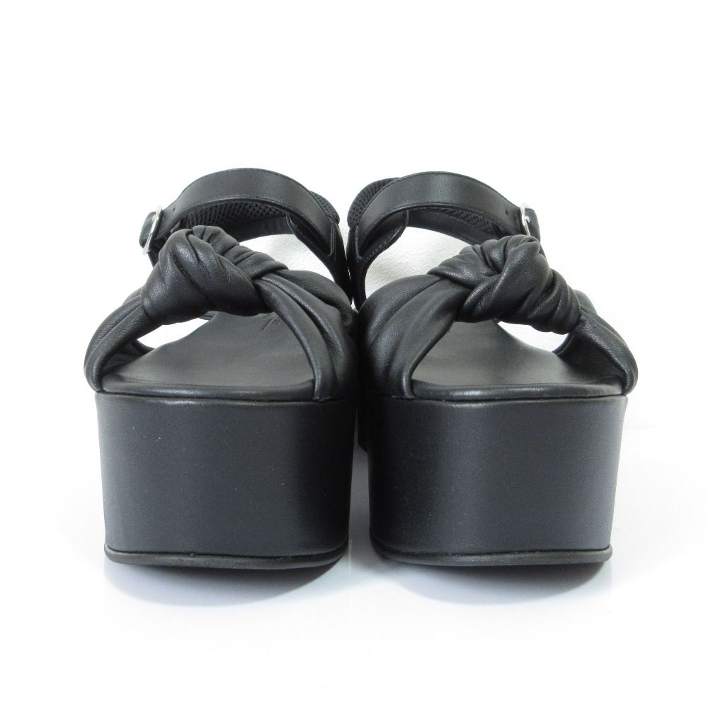 マックスマーラウィークエンド フラットフォーム