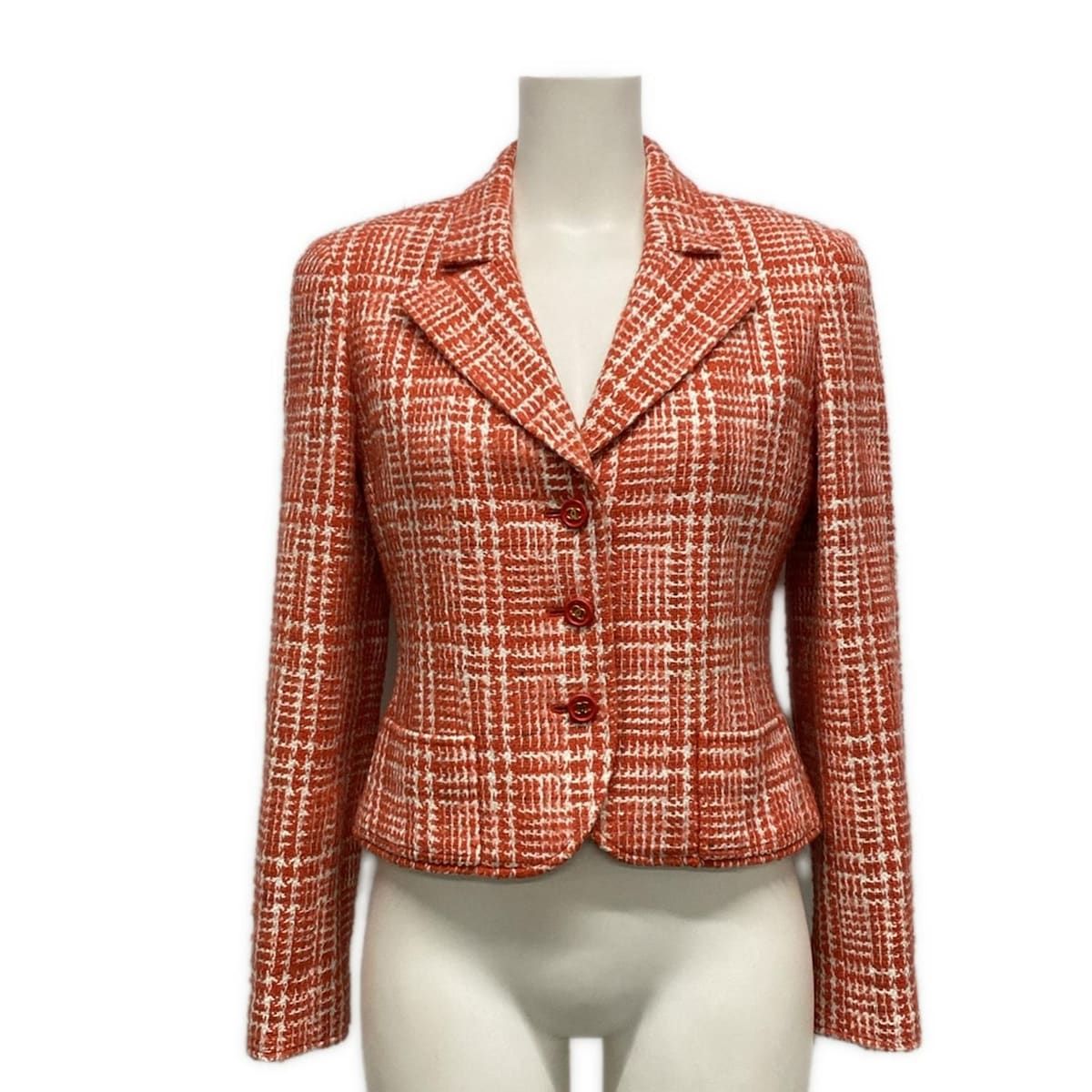 CHANEL(シャネル) ジャケット レディース レッド×白 ツイード - メルカリ