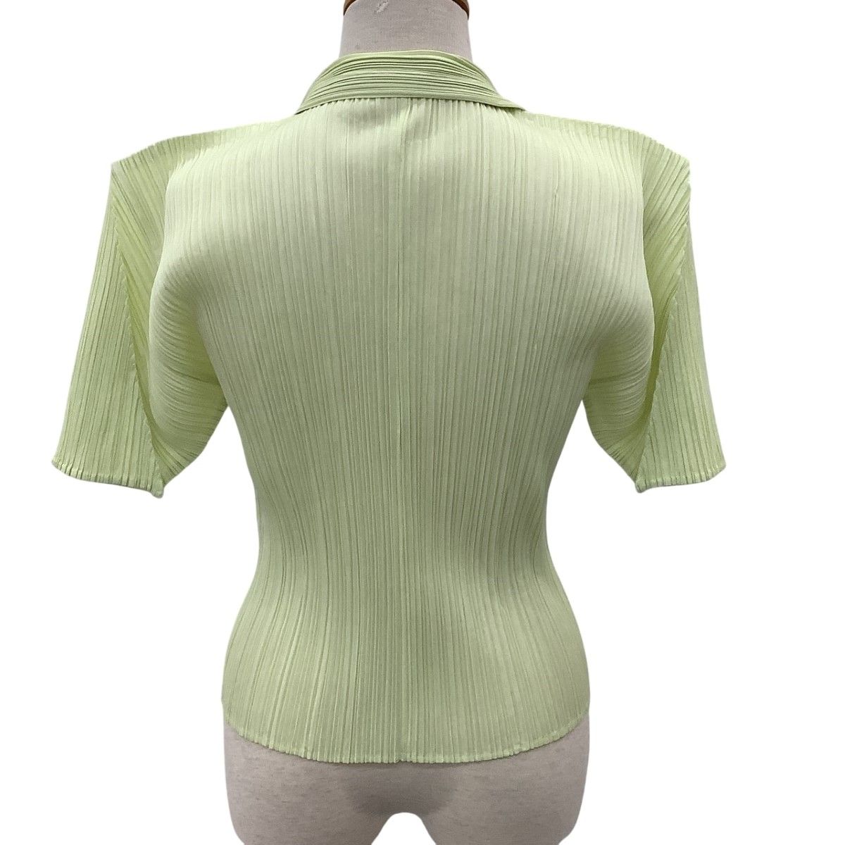 ISSEY MIYAKE イッセイミヤケ PLEATS PLEASE シャツ SIZE 3 PP 01-JJ 602 黄緑 半袖 シャツ ブラウス
