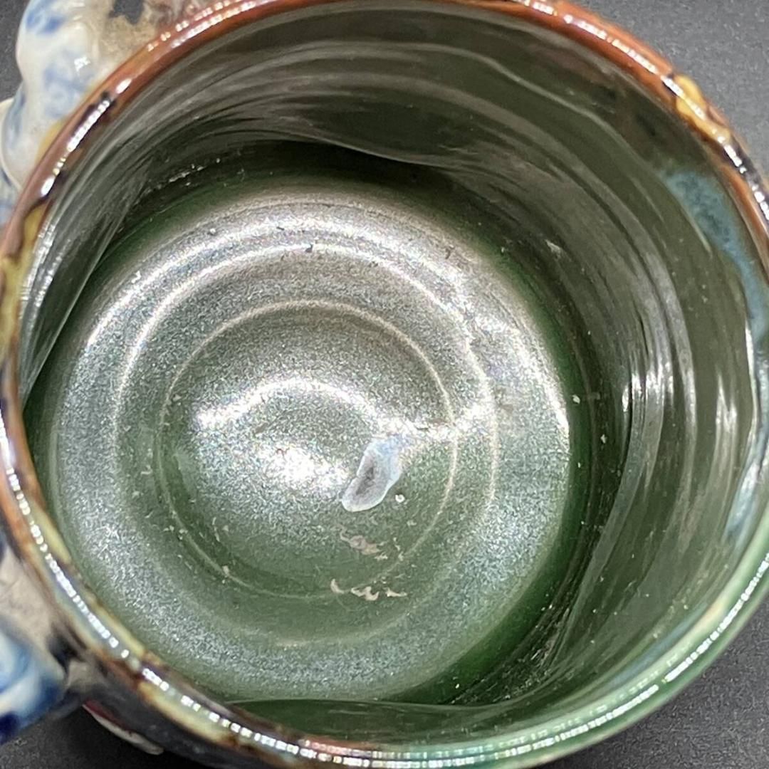 隅田焼　石黒 香二造　高浮彫　人物図　辰砂釉　花瓶　明治期 　署名あり 隅田焼 石黒 香二造 高浮彫 人物図 辰砂釉 マグカップ 明治期 明治期