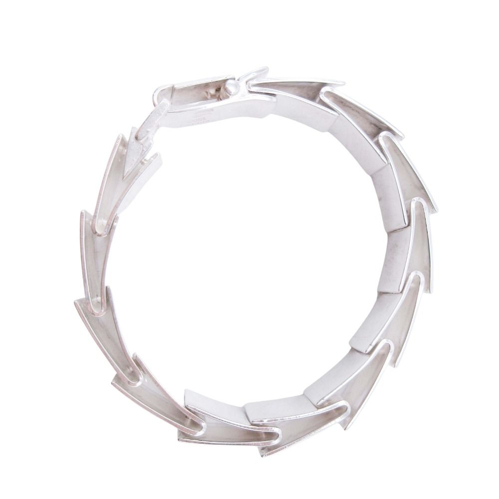 グッチ ブレスレット バングル プレート シルバー 925 トムフォード グッチ ブレスレット バングル プレート シルバー 925 トムフォード