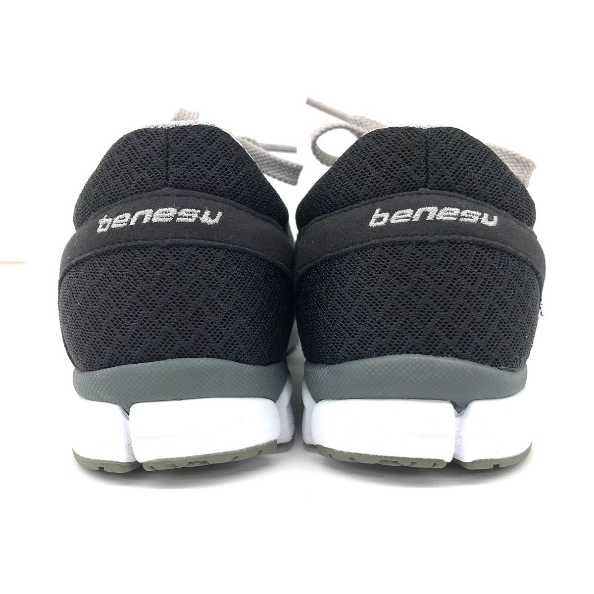 BENESU ベネシュ スニーカー 表記サイズ:22.5 94029 ブラック 