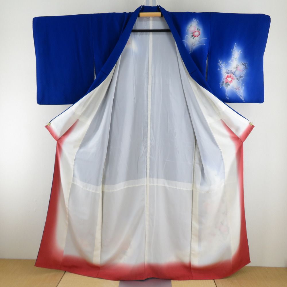 付下げ 袷 青色xピンク色x多色 ぼかし染め 花瓶紋様 広衿 正絹 付下げ 袷 青色xピンク色x多色 ぼかし染め 花瓶紋様 広衿 正絹