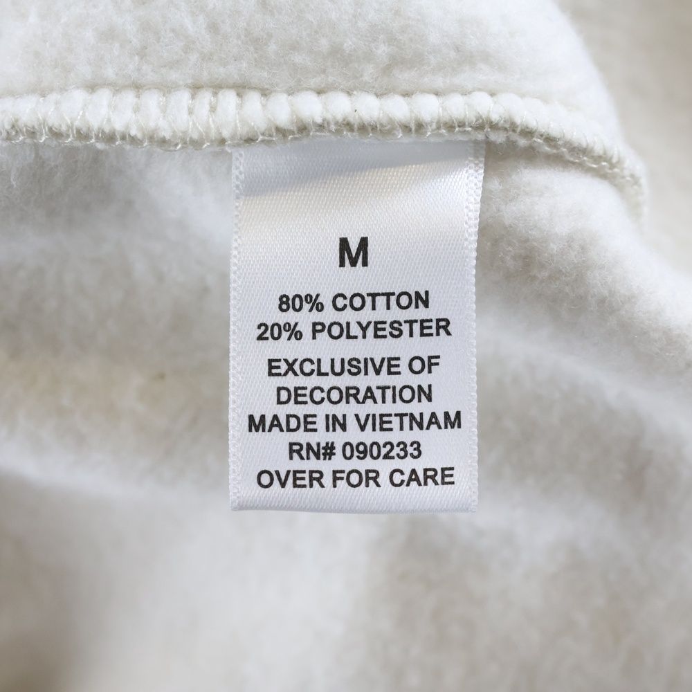 エッセンシャルズ