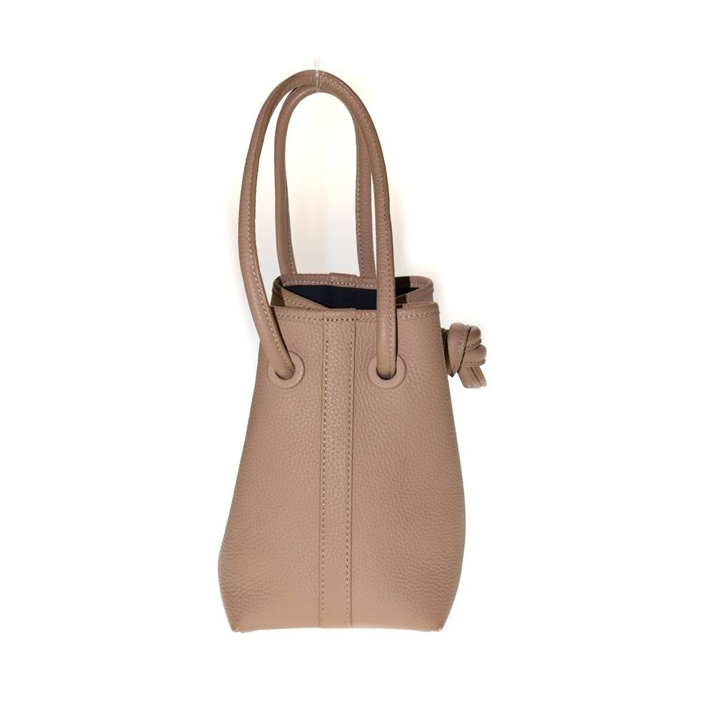 美品✨VASIC BOND MINI キャメル レザー 巾着型 ハンドバッグ 極美品】VASIC BOND MINI キャメル レザー 巾着型 ハンドバッグ