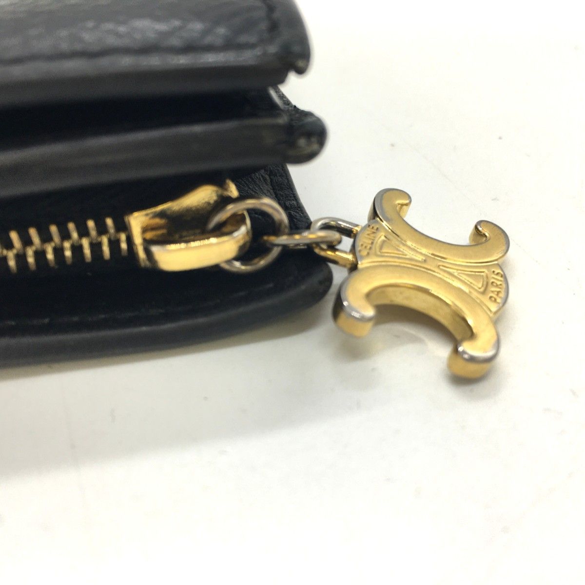  CELINE セリーヌ コンパクトウォレット トリオンフ チャーム グレインドカーフスキン U IE 4284 ブラック 二つ折り財布 折り財布