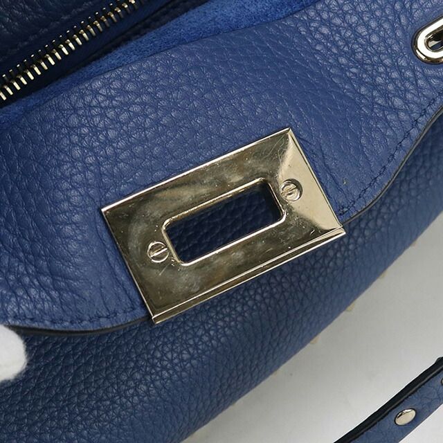 ヴァレンティノ バッグ