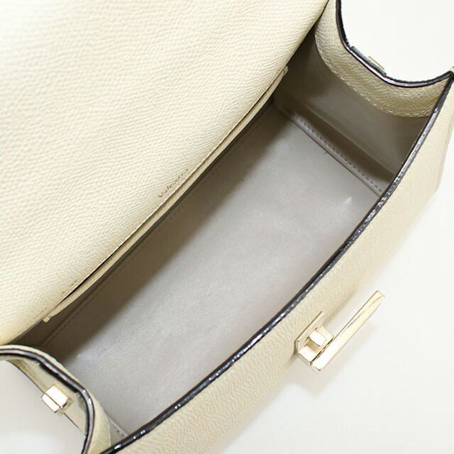 ヴァレクストラ VALEXTRA