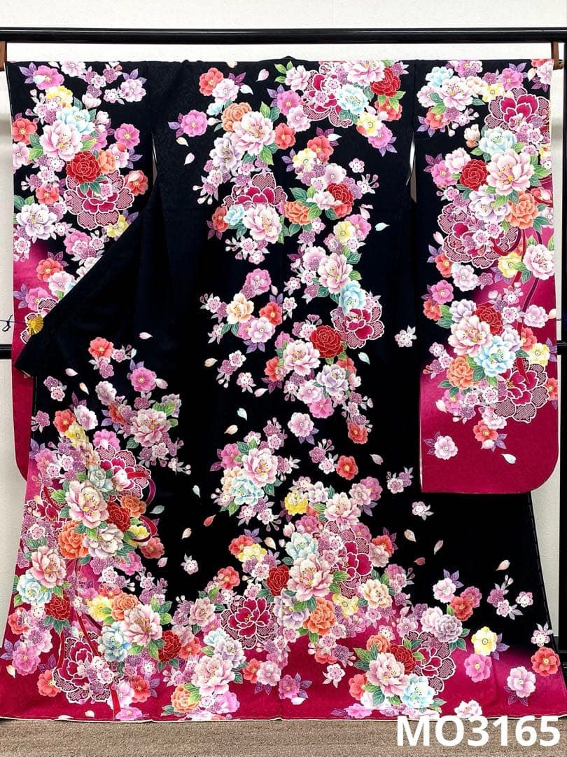 振袖 ラメ刺繍 金彩 紋意匠 身丈167 cm MO 3165