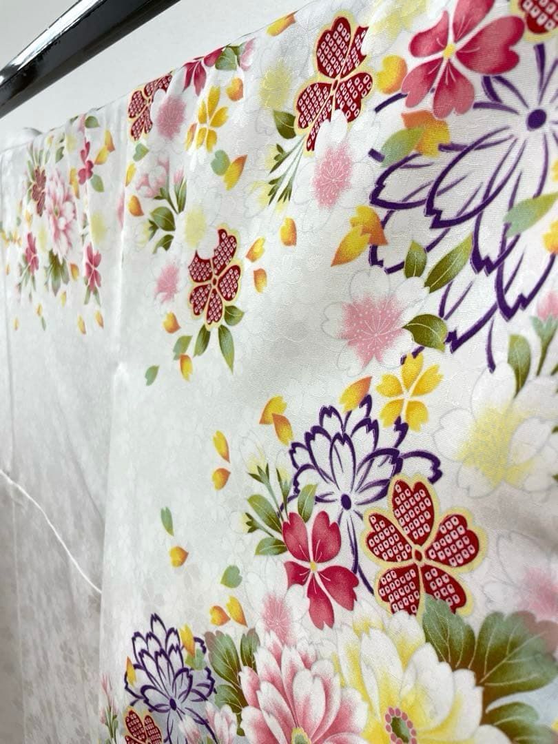 2尺袖 ポリエステル着物 紋意匠 桜 袴向き 2尺袖 ポリエステル着物 紋意匠 桜 袴向き