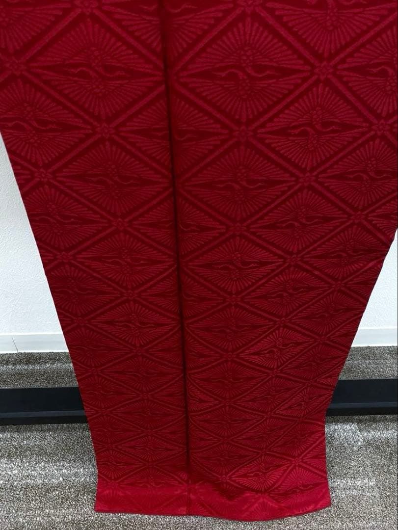  無地振袖 紋意匠 シンプル 赤系 向鶴 身丈158 cm 撥水加工済 MO 3162 振袖 着物