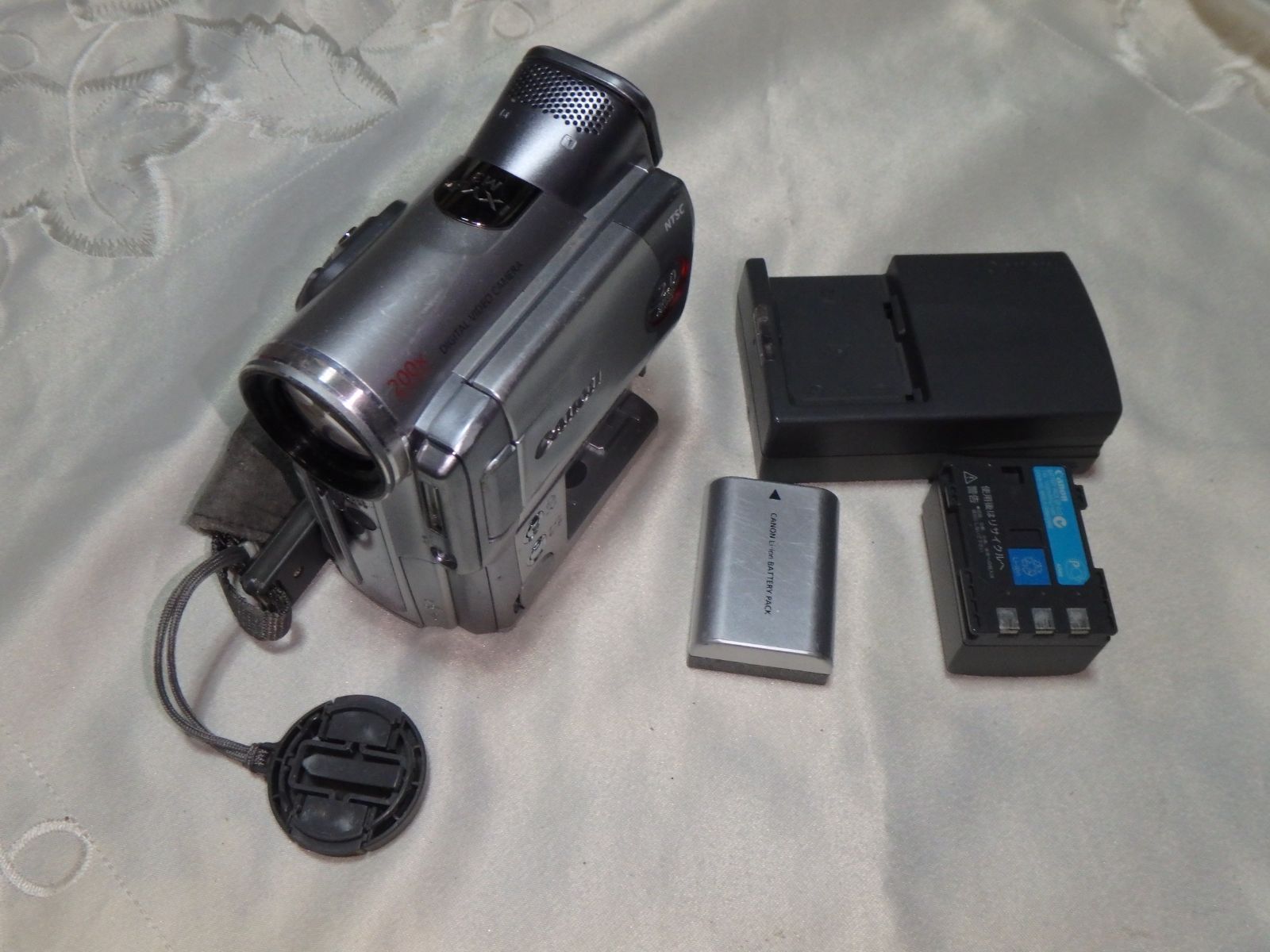 有用な 撮影可 Canon IXY DV M3 デジタルビデオカメラ miniDV