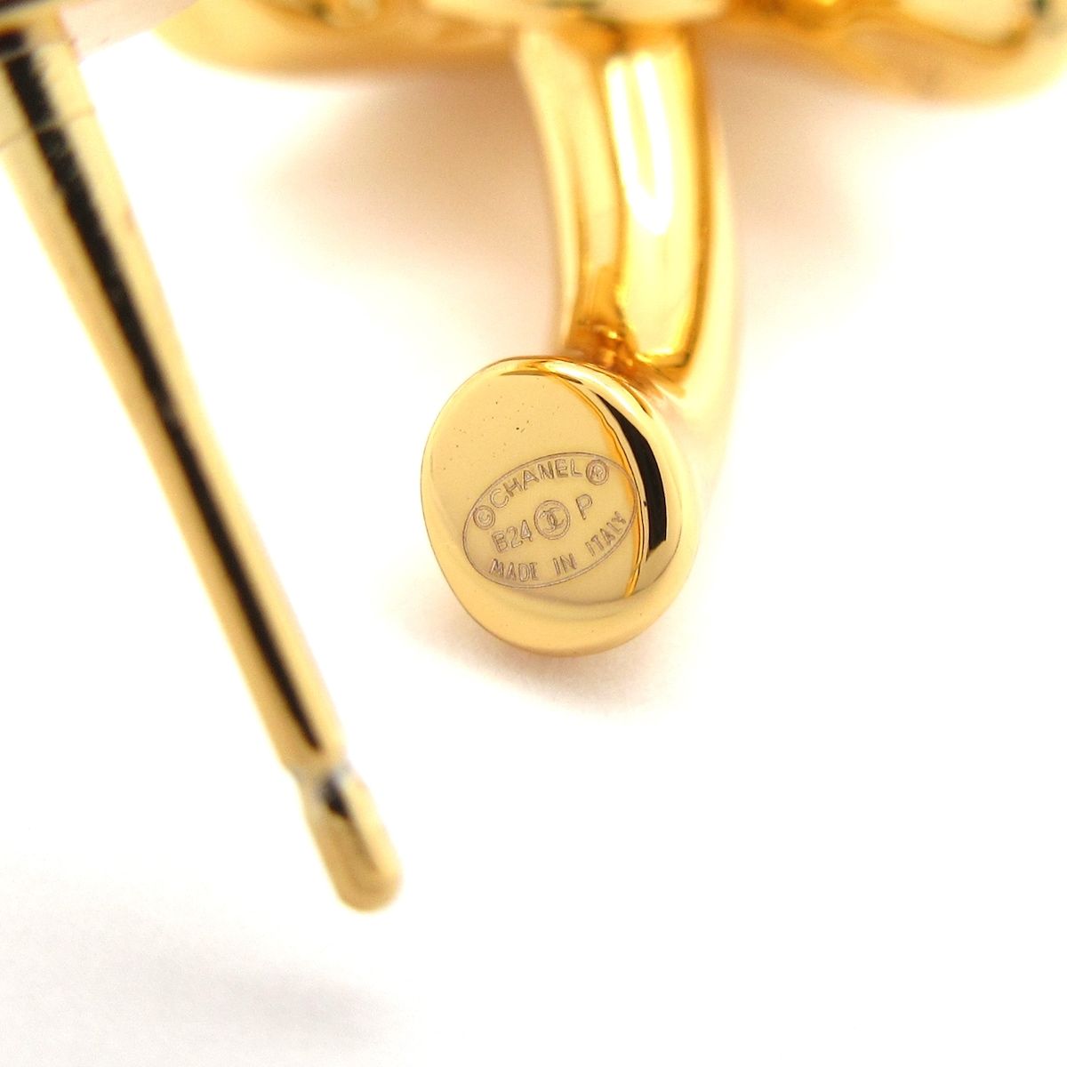 シャネル ピアス