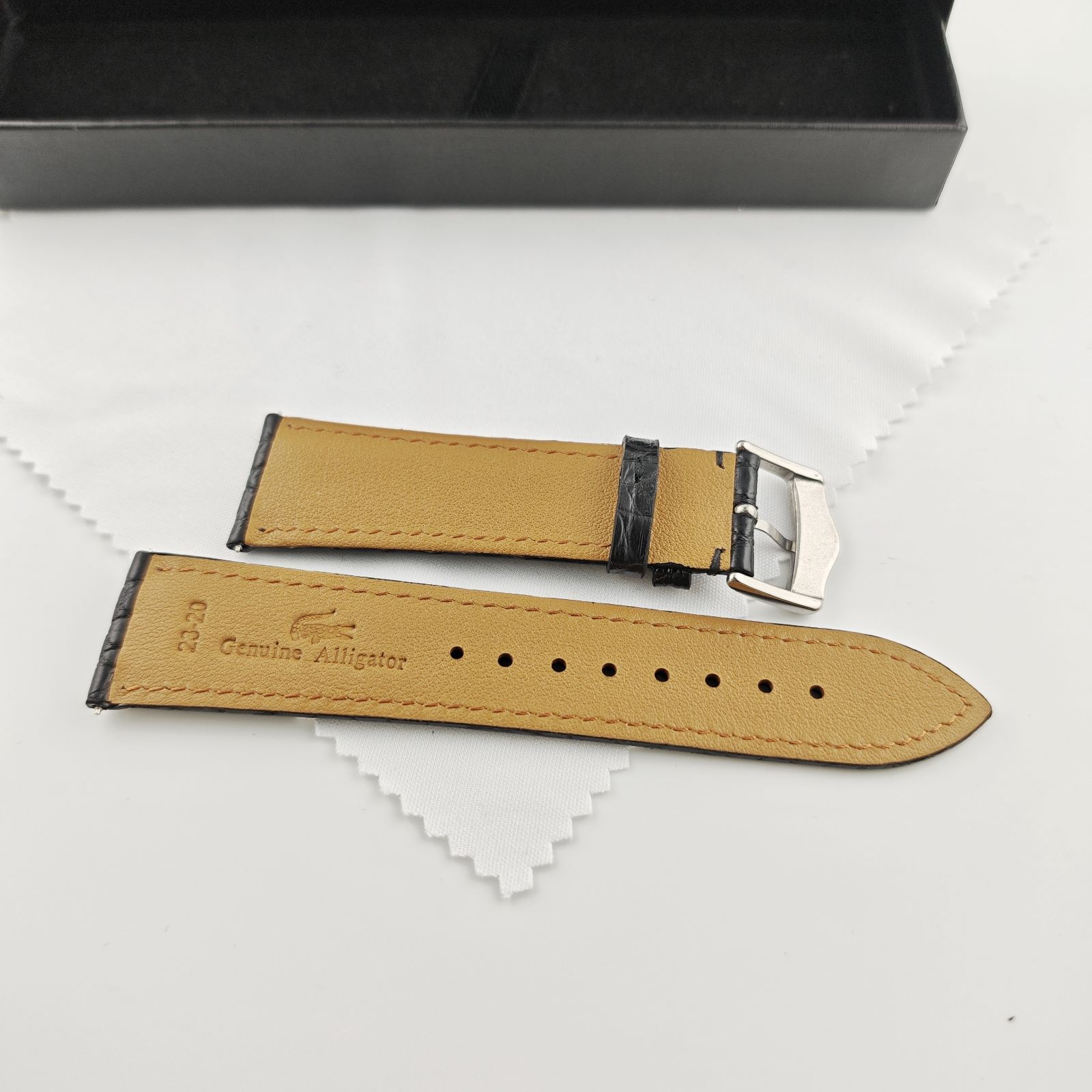 カルティエ レザーベルト アリゲーター ブラック Cartier カルティエ 純正 レザーベルト パシャ Dバックル付 ワンタッチ