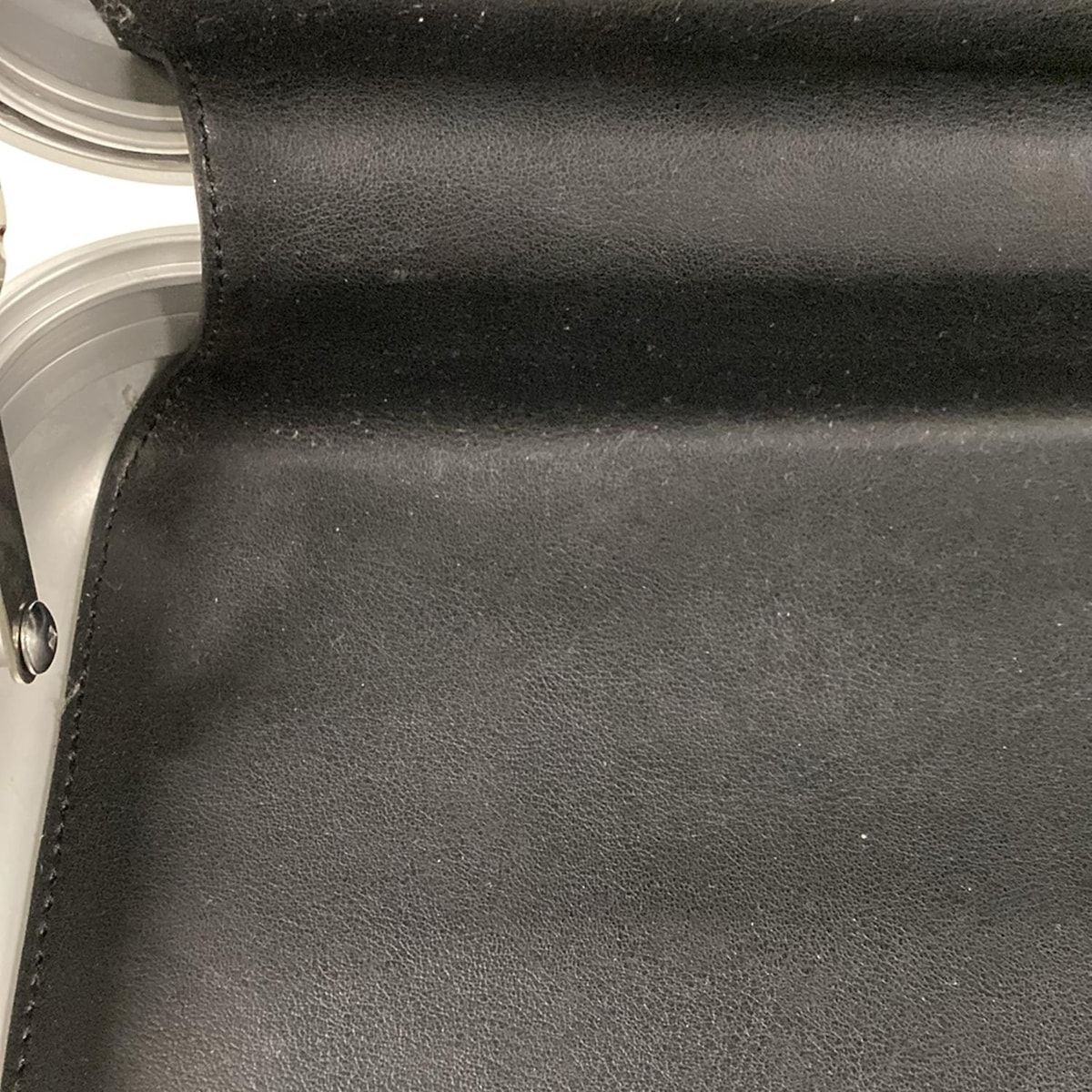 本体ロックナンバー 208