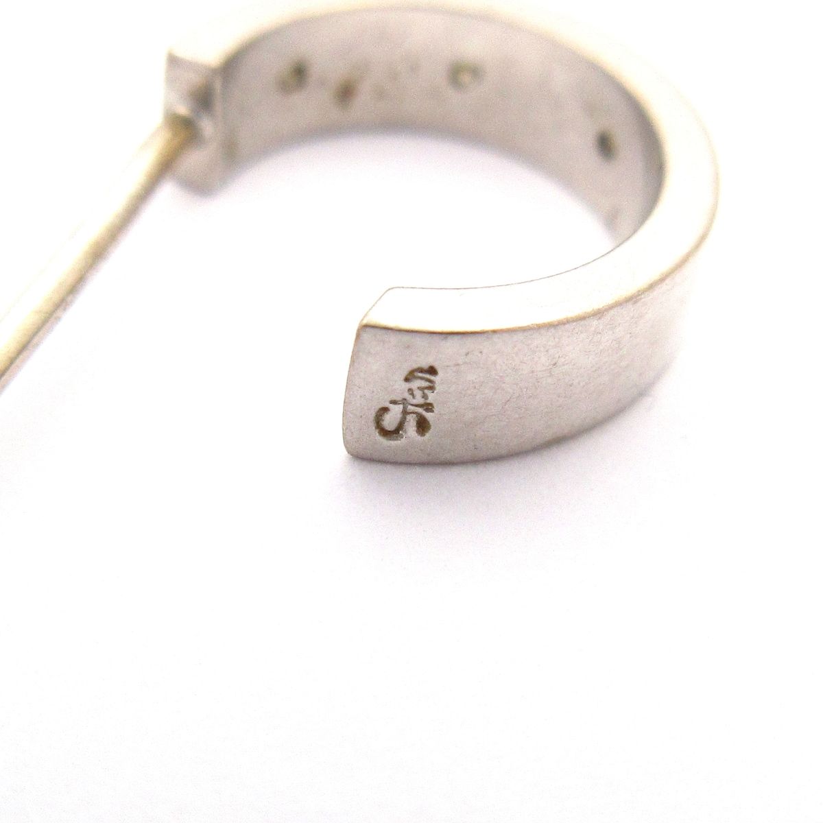  STAR JEWELRY スタージュエリー ピアス K 18 WG ダイヤモンド 0 03刻印 ピアス(両耳用) アクセサリー