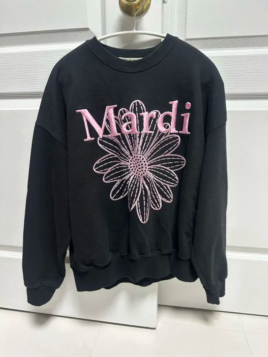 マルディメクルディ フラワー スウェット ブラック